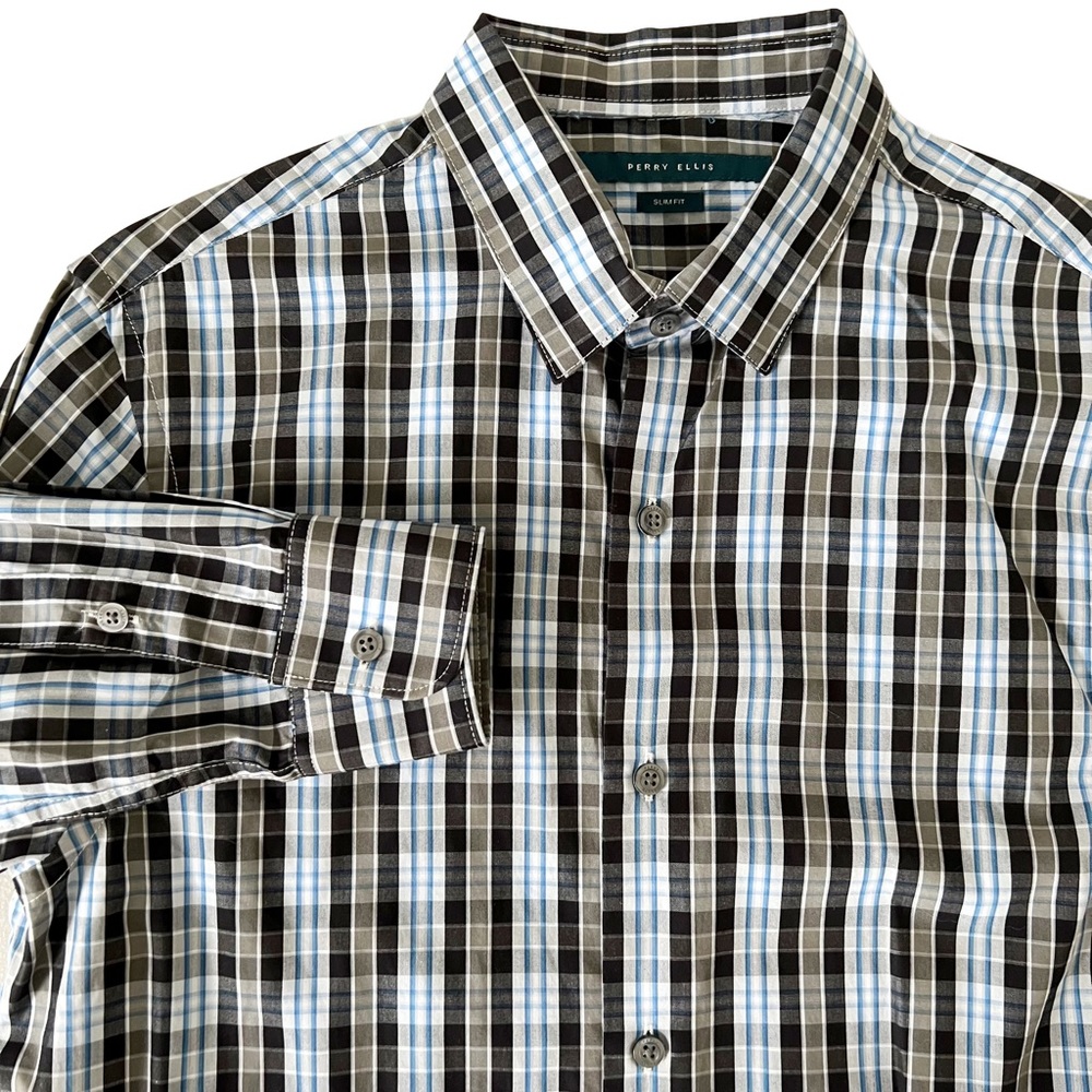 Perry Ellis Slim Fit Long Sleeve Buttoned Down Shirt - Size Small